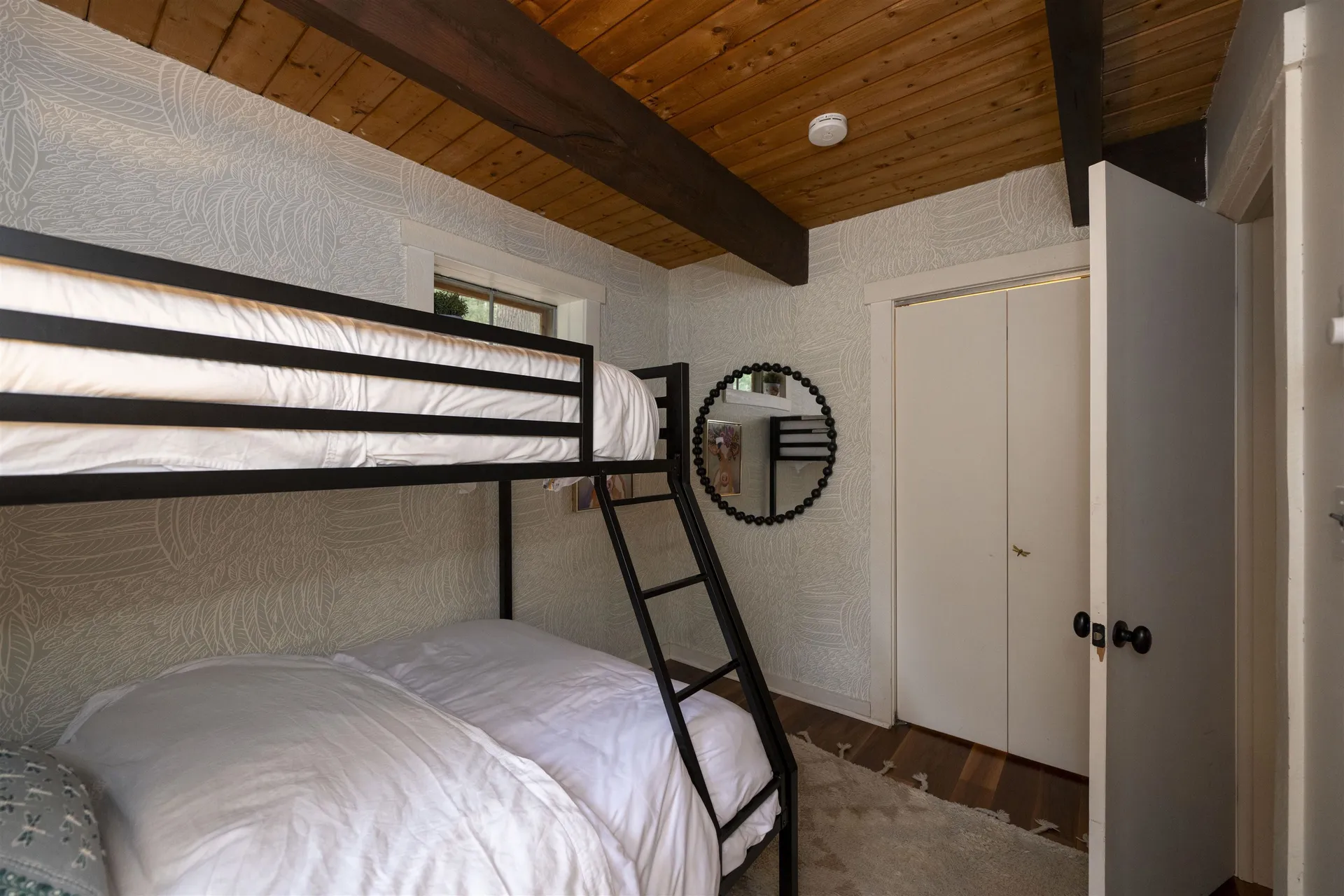 988 Old Quechee Road Hartford VT 05059