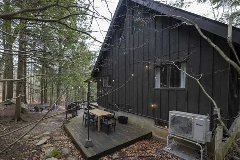 988 Old Quechee Road Hartford VT 05059