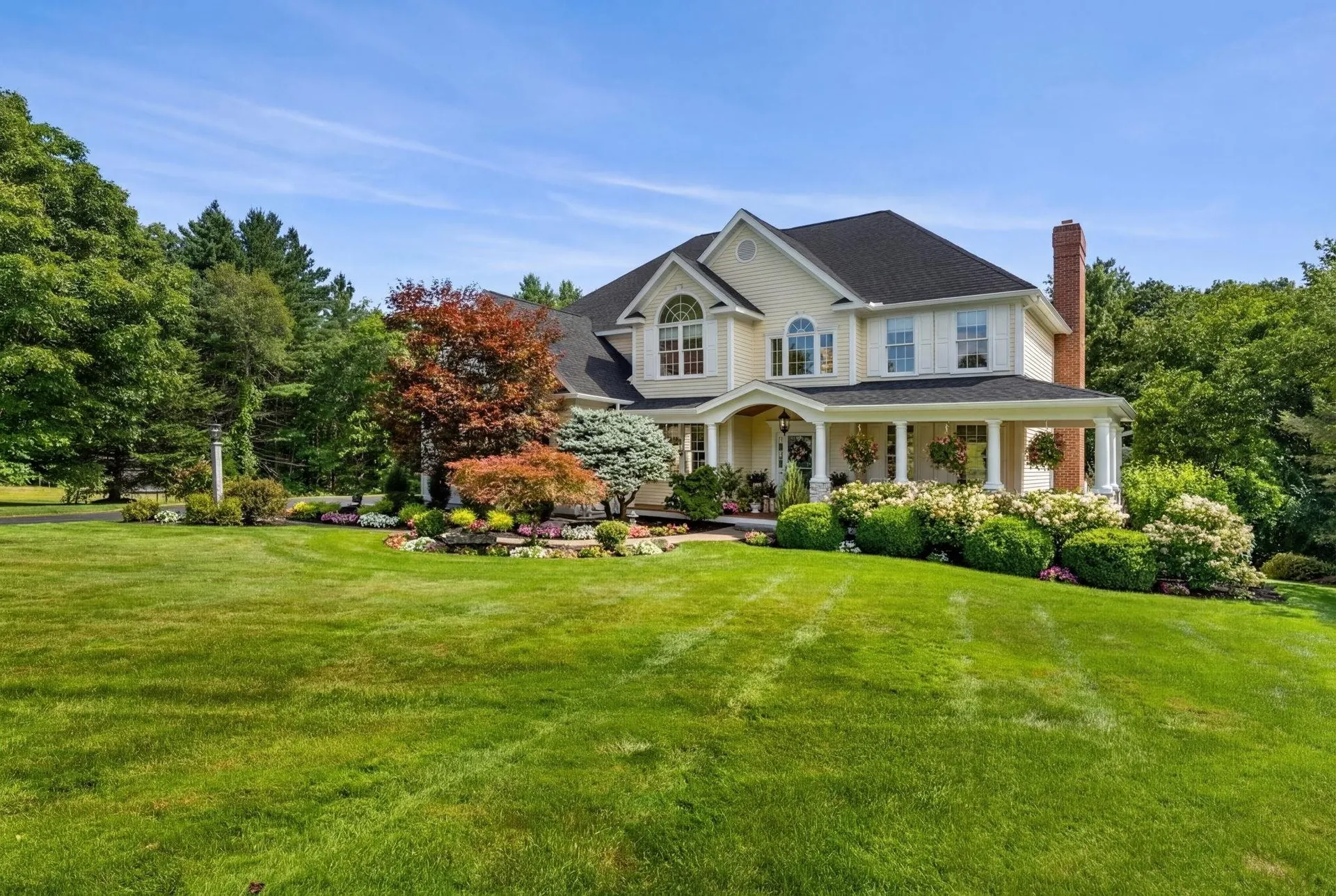 27 Mcafee Farm Road Bedford NH 03110