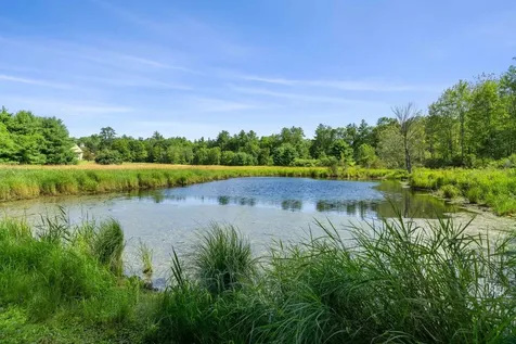 27 Mcafee Farm Road Bedford NH 03110