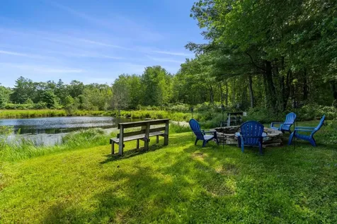 27 Mcafee Farm Road Bedford NH 03110