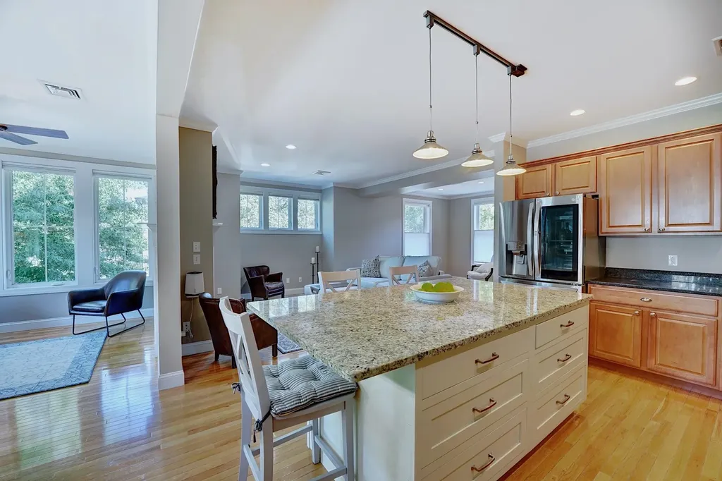 5 Old Parish Way Portsmouth NH 03801