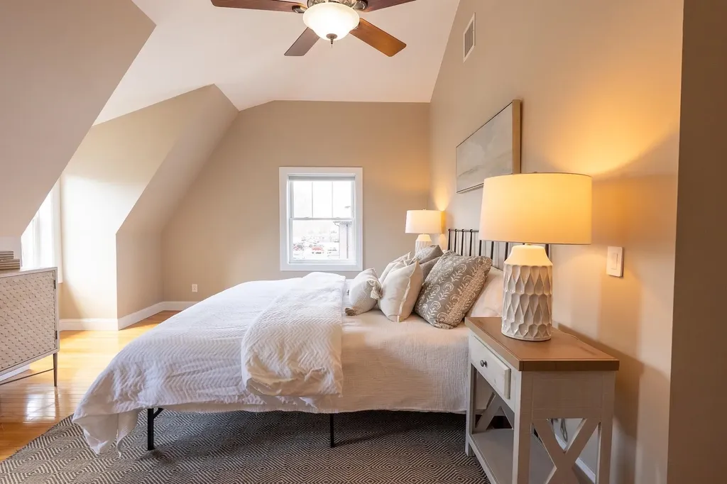 5 Old Parish Way Portsmouth NH 03801