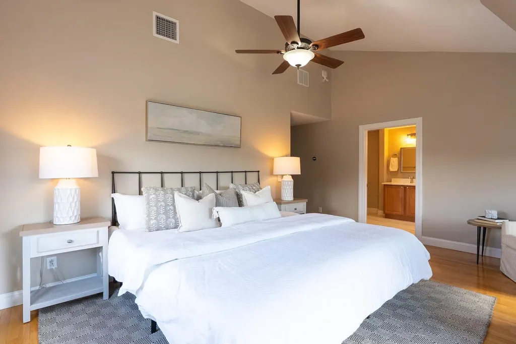 5 Old Parish Way Portsmouth NH 03801