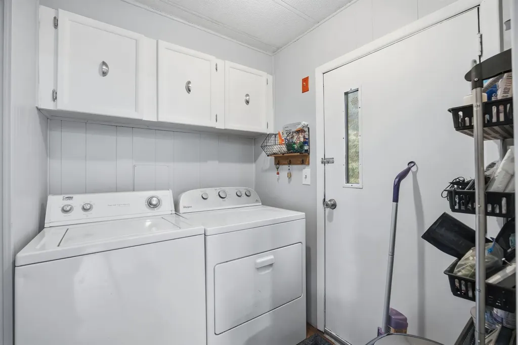 144 Halls Brook Road Rumney NH 03266