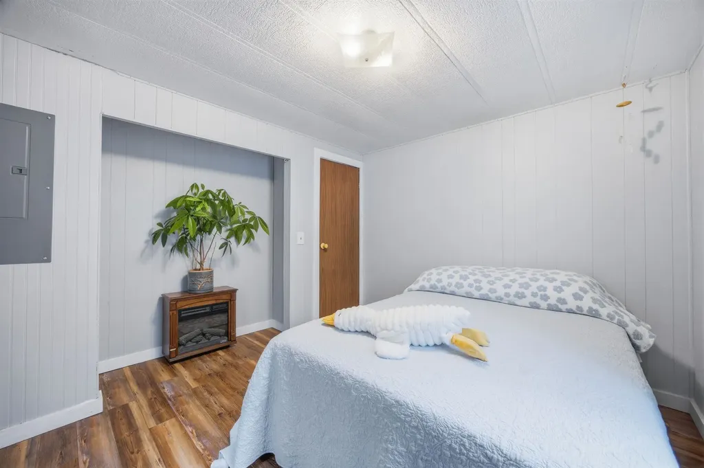 144 Halls Brook Road Rumney NH 03266