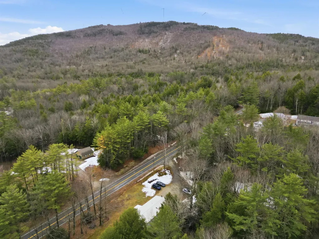 144 Halls Brook Road Rumney NH 03266