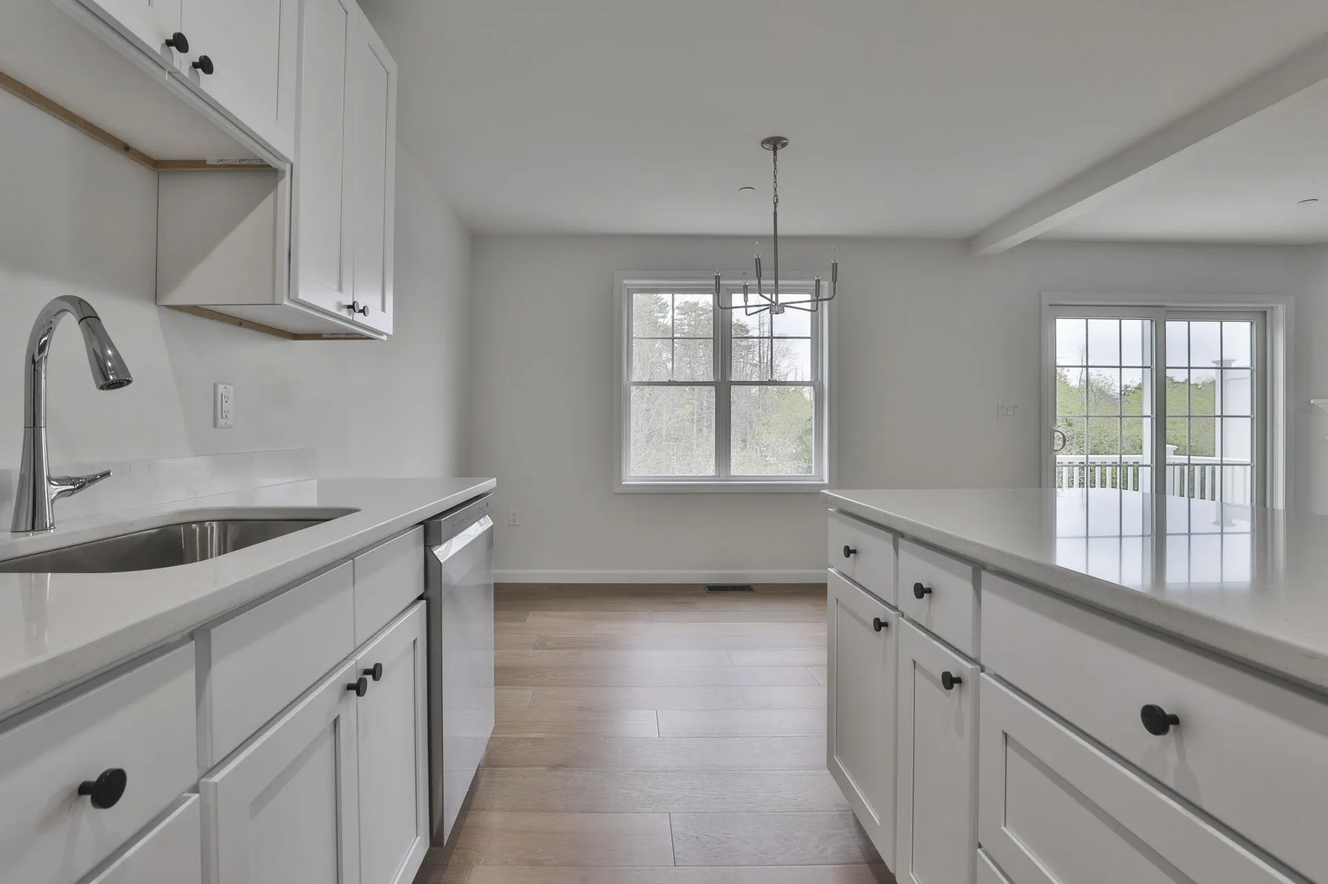 71 Crestview Way Raymond NH 03077