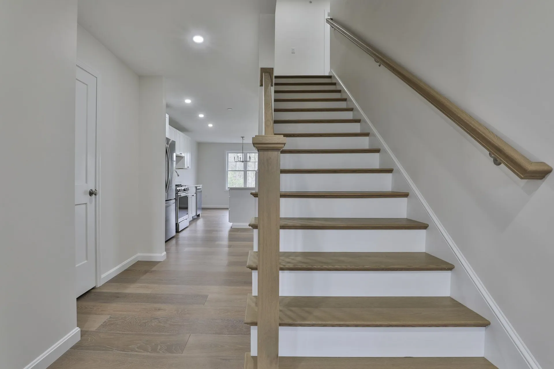 71 Crestview Way Raymond NH 03077