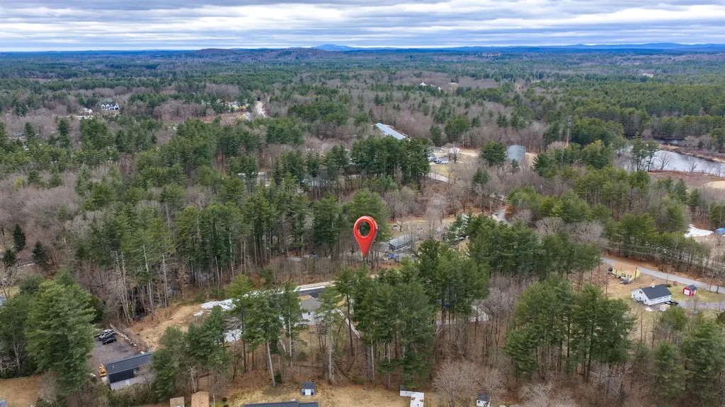 4 Lorelai Way Nashua NH 03062