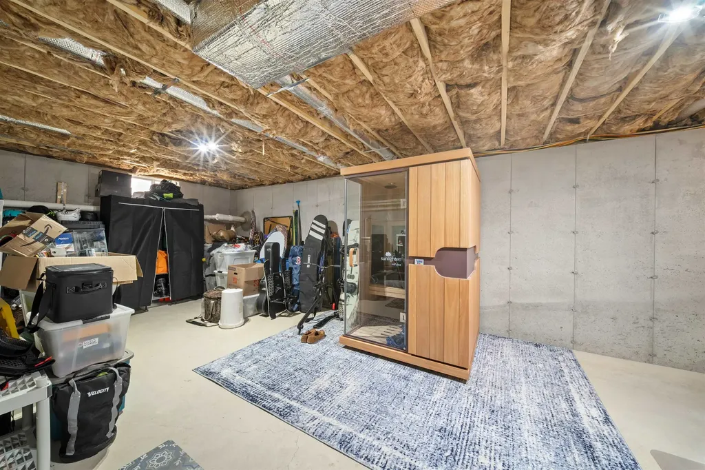 4 Lorelai Way Nashua NH 03062