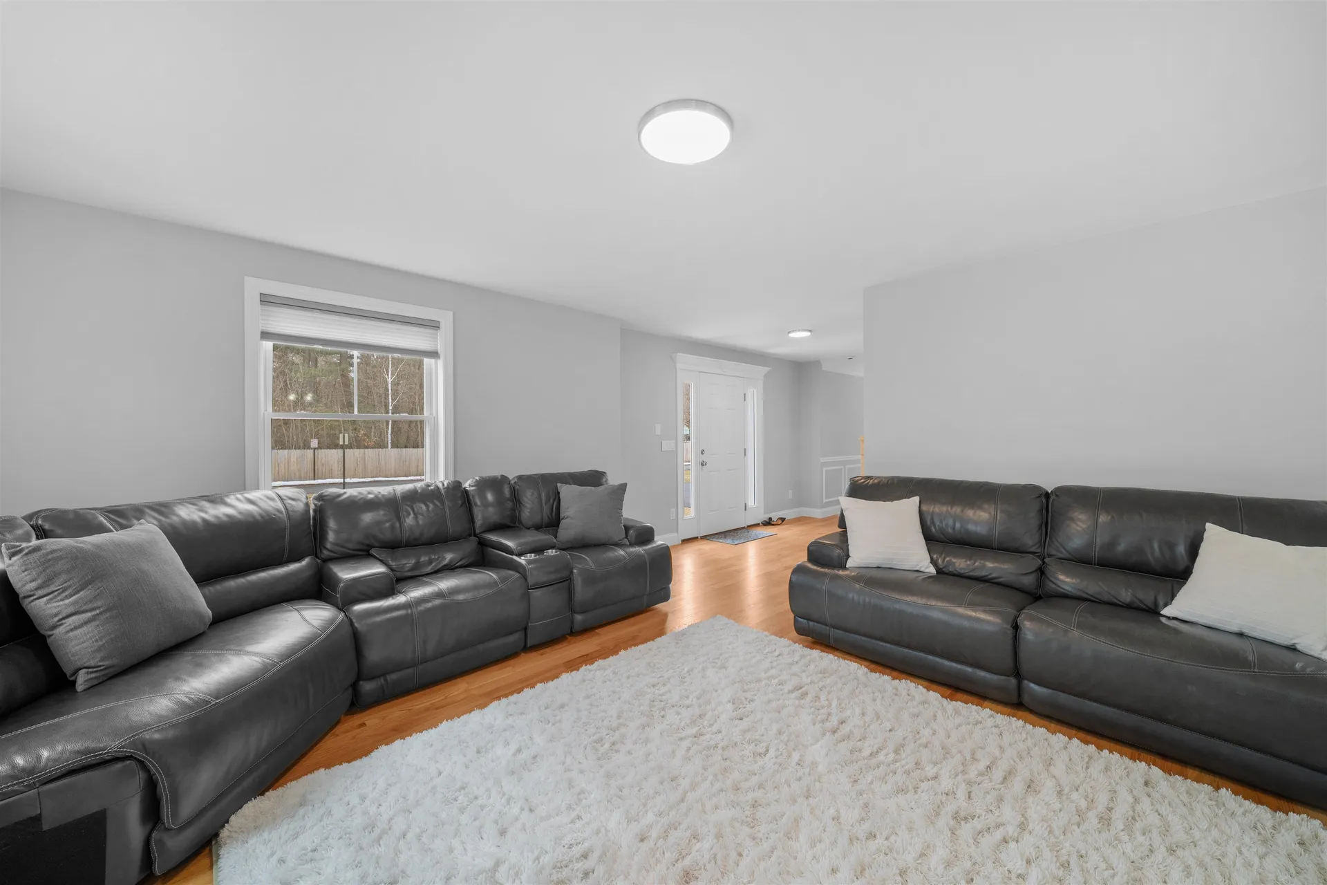 4 Lorelai Way Nashua NH 03062