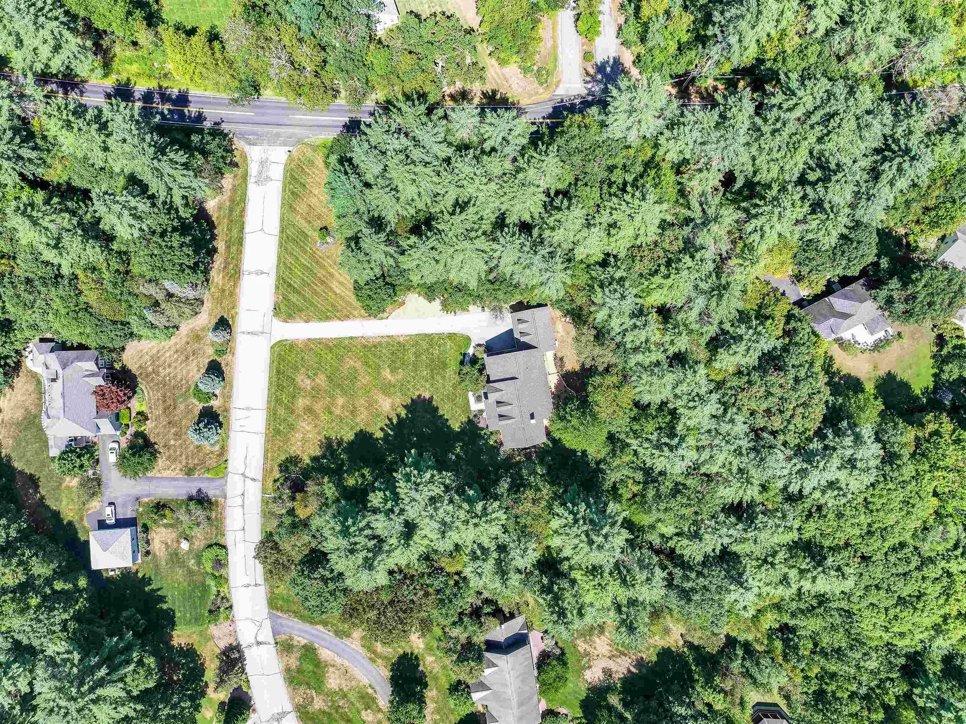 1 Deer Track Lane Concord NH 03301