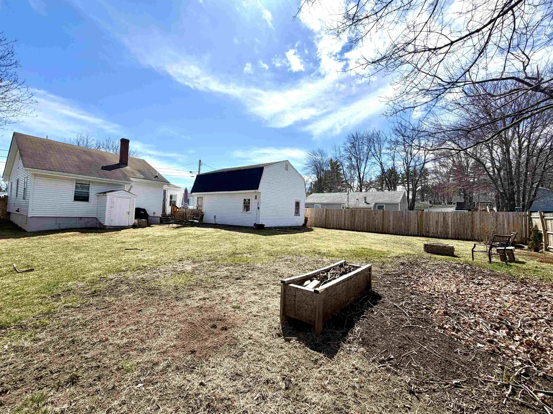 12 Lawn Avenue Rochester NH 03867