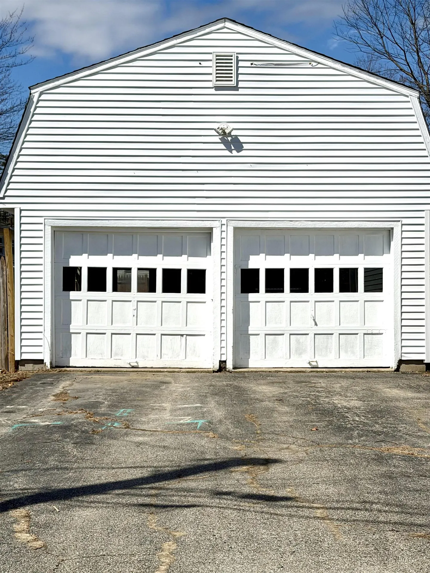 12 Lawn Avenue Rochester NH 03867