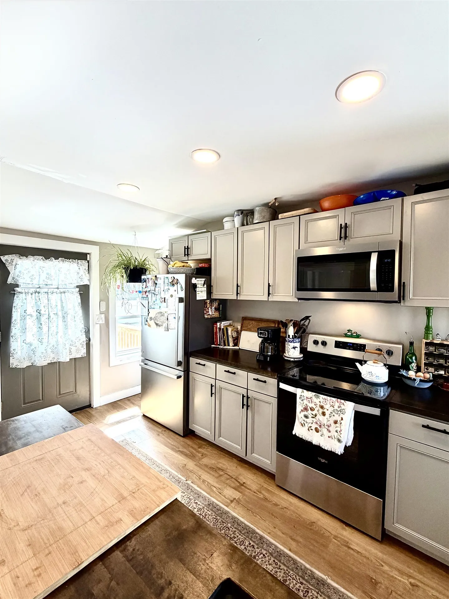 12 Lawn Avenue Rochester NH 03867
