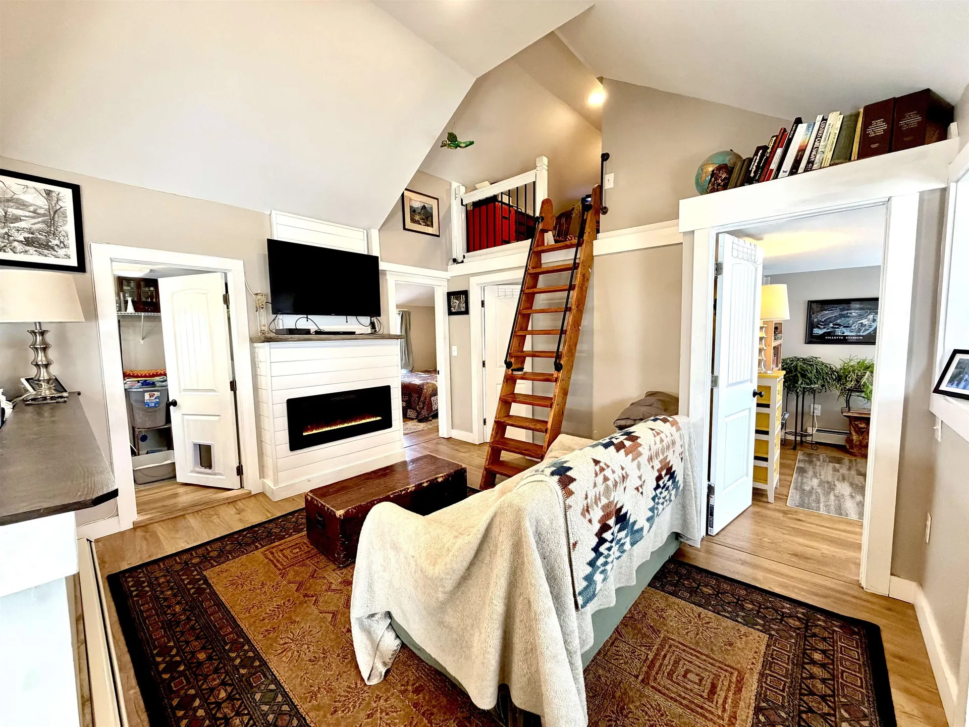 12 Lawn Avenue Rochester NH 03867
