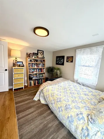 12 Lawn Avenue Rochester NH 03867