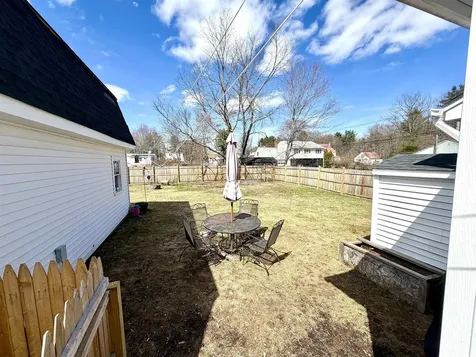 12 Lawn Avenue Rochester NH 03867