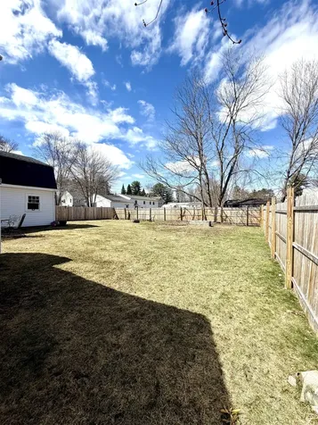 12 Lawn Avenue Rochester NH 03867