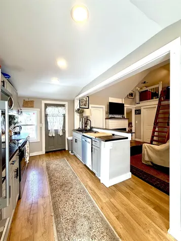 12 Lawn Avenue Rochester NH 03867