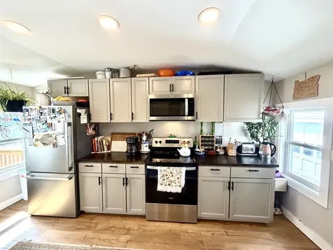 12 Lawn Avenue Rochester NH 03867