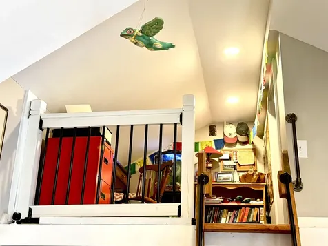 12 Lawn Avenue Rochester NH 03867