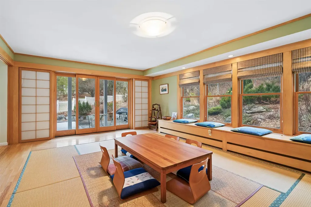 14 Macdonald Drive Hanover NH 03755
