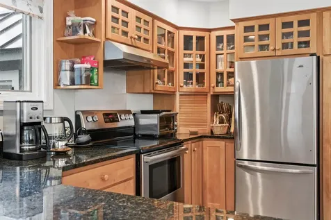14 Macdonald Drive Hanover NH 03755