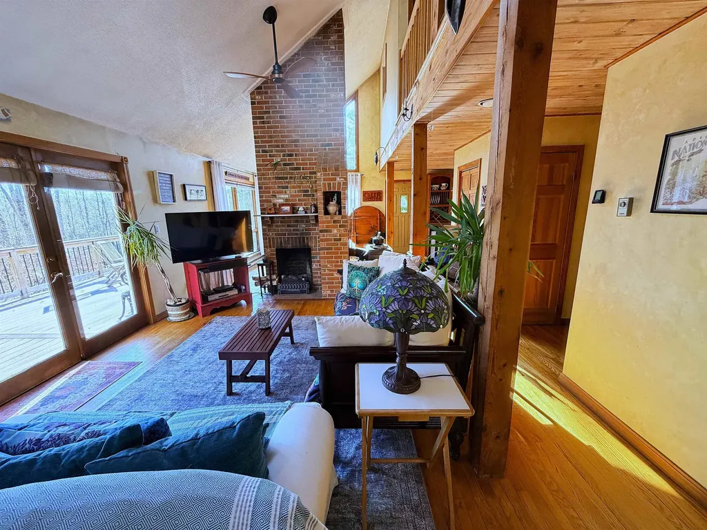 14 Smoke Street Barrington NH 03825