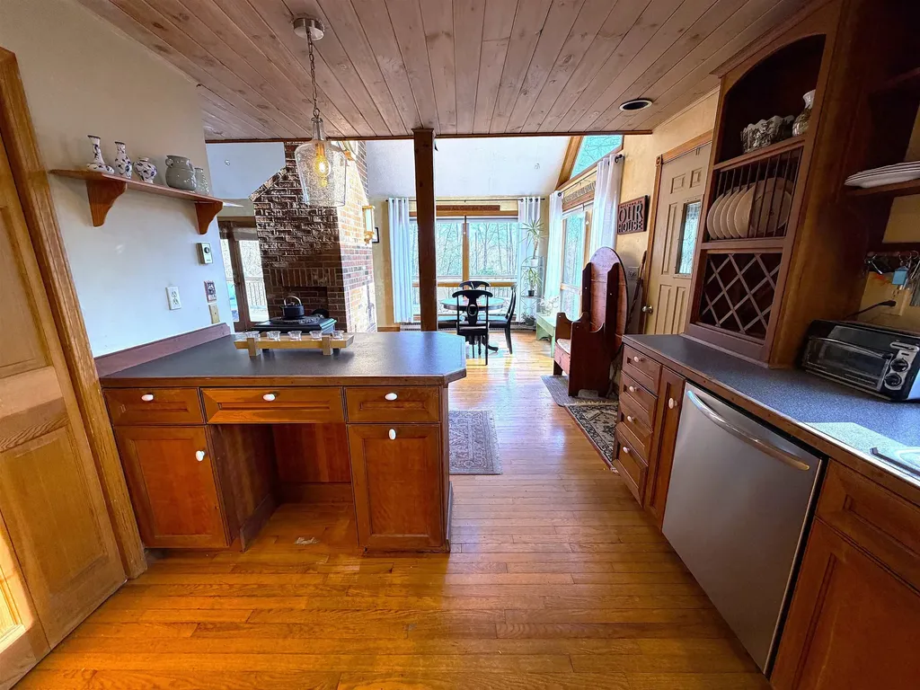 14 Smoke Street Barrington NH 03825