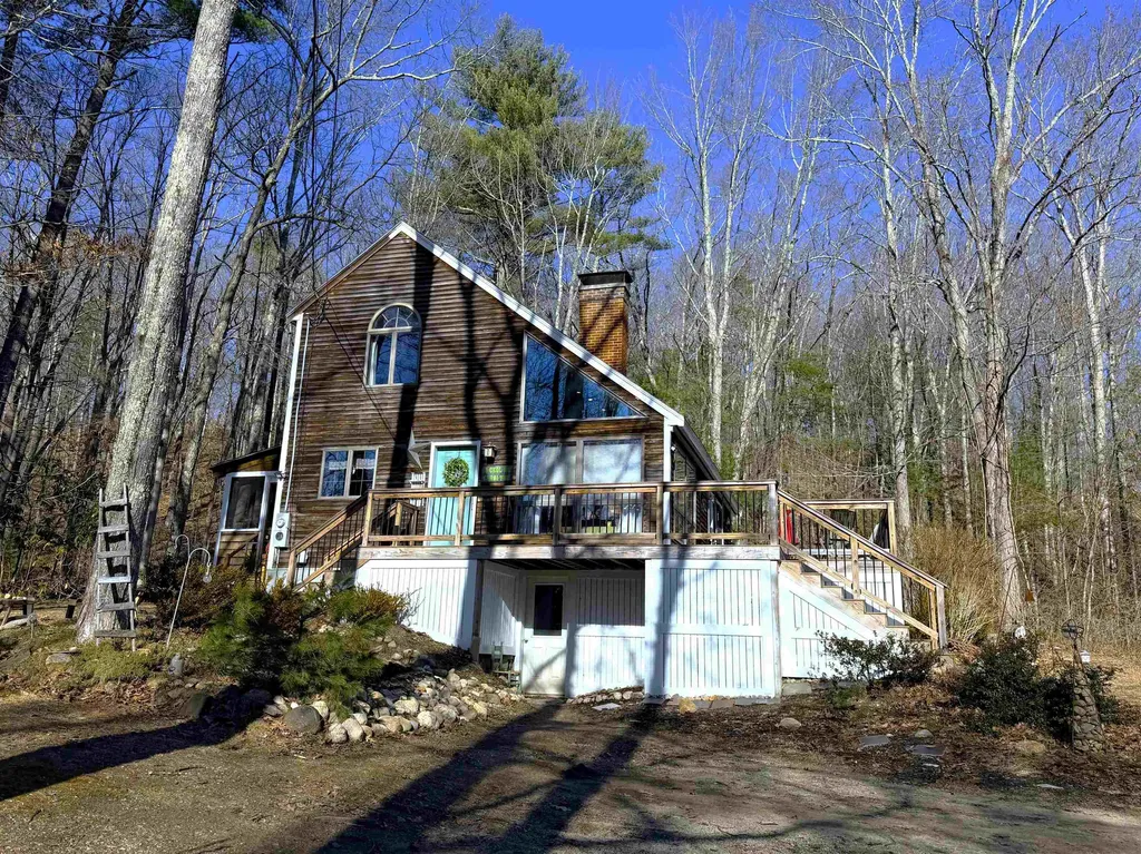 14 Smoke Street Barrington NH 03825