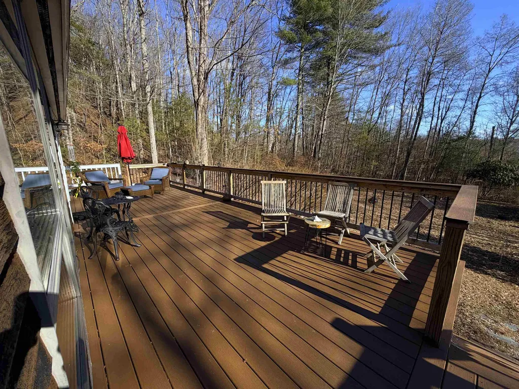 14 Smoke Street Barrington NH 03825