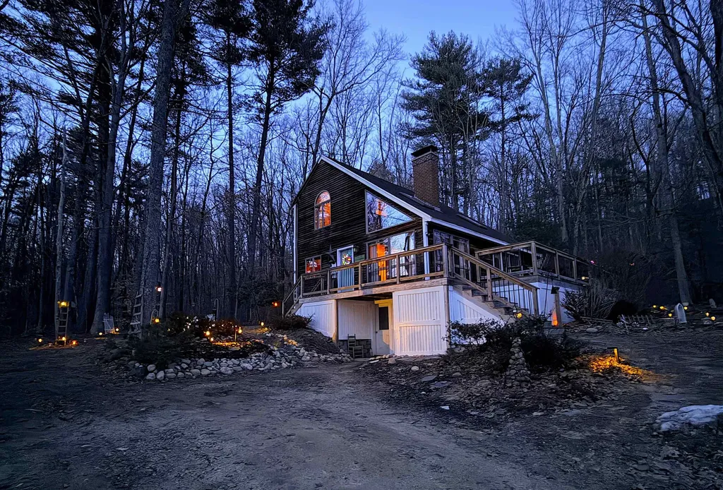 14 Smoke Street Barrington NH 03825