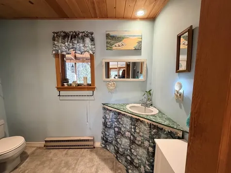 14 Smoke Street Barrington NH 03825