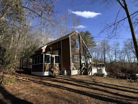 14 Smoke Street Barrington NH 03825