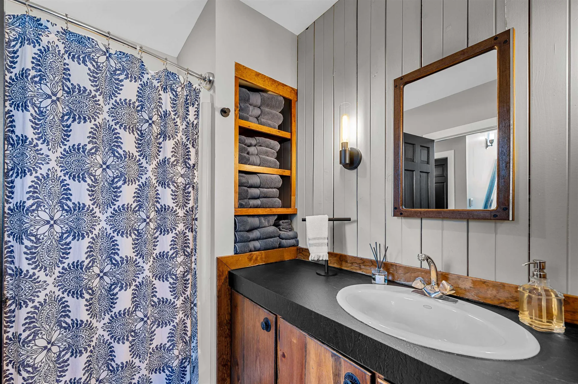764 Upper Sparrow Hawk Road Rochester VT 05767