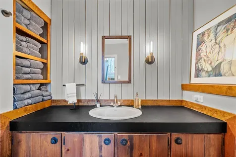 764 Upper Sparrow Hawk Road Rochester VT 05767