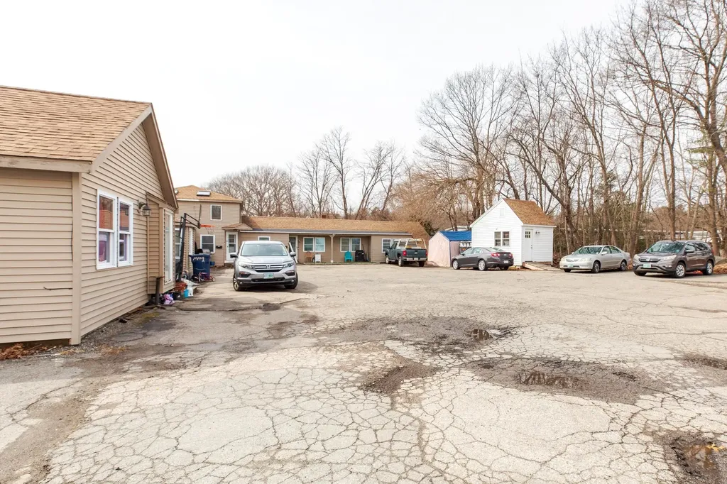 852 Lafayette Road Hampton NH 03842