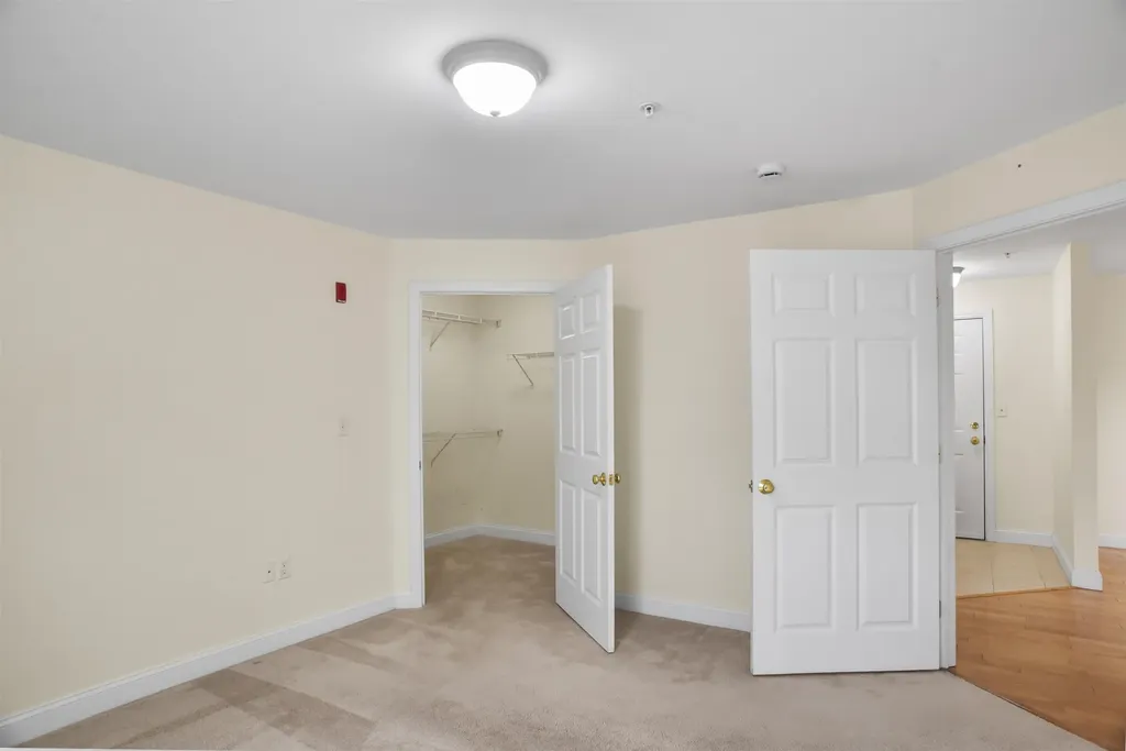 59 Cluff Road Salem NH 03079