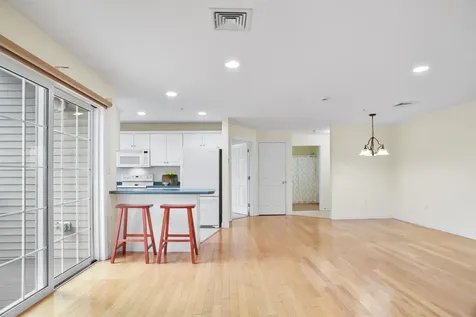 59 Cluff Road Salem NH 03079