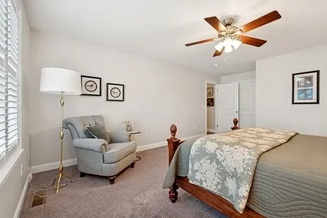 11 Castle Court Kingston NH 03848