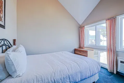 115 Weirs Road Gilford NH 03249