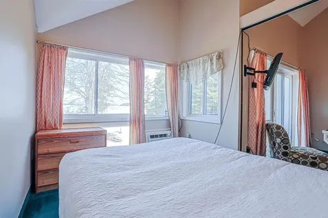 115 Weirs Road Gilford NH 03249