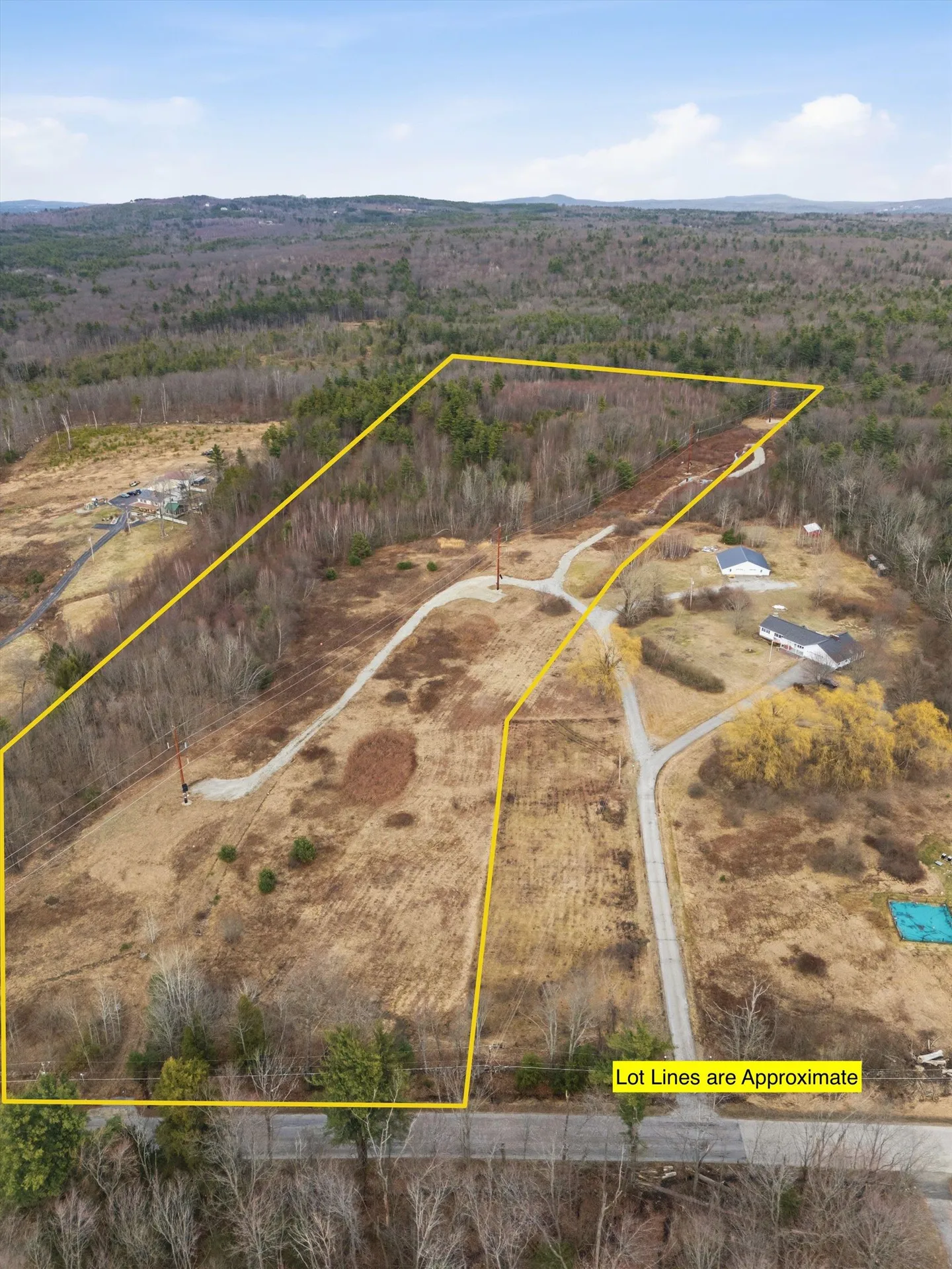 629 635 Fourth Range Road Pembroke NH 03275