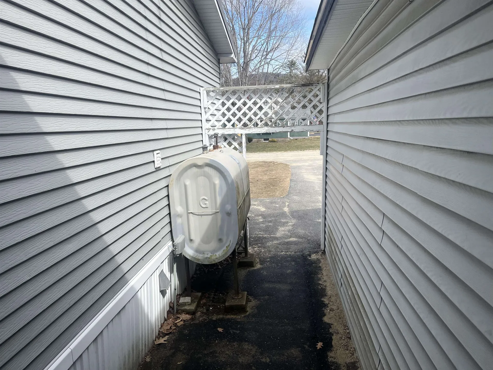 5 Brookside Drive Plymouth NH 03264