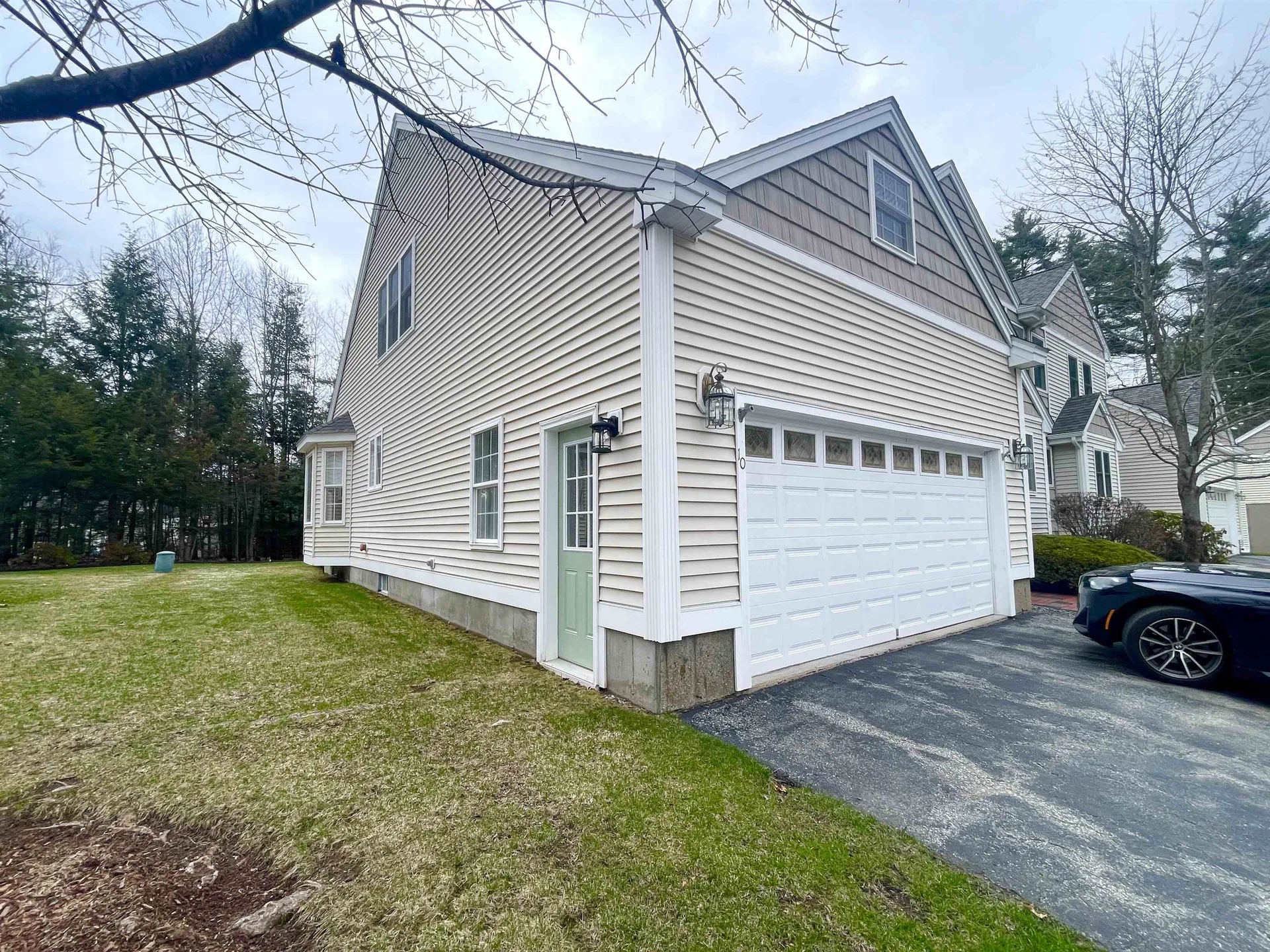 10 Absalom Lane Hollis NH 03049