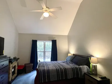 10 Absalom Lane Hollis NH 03049