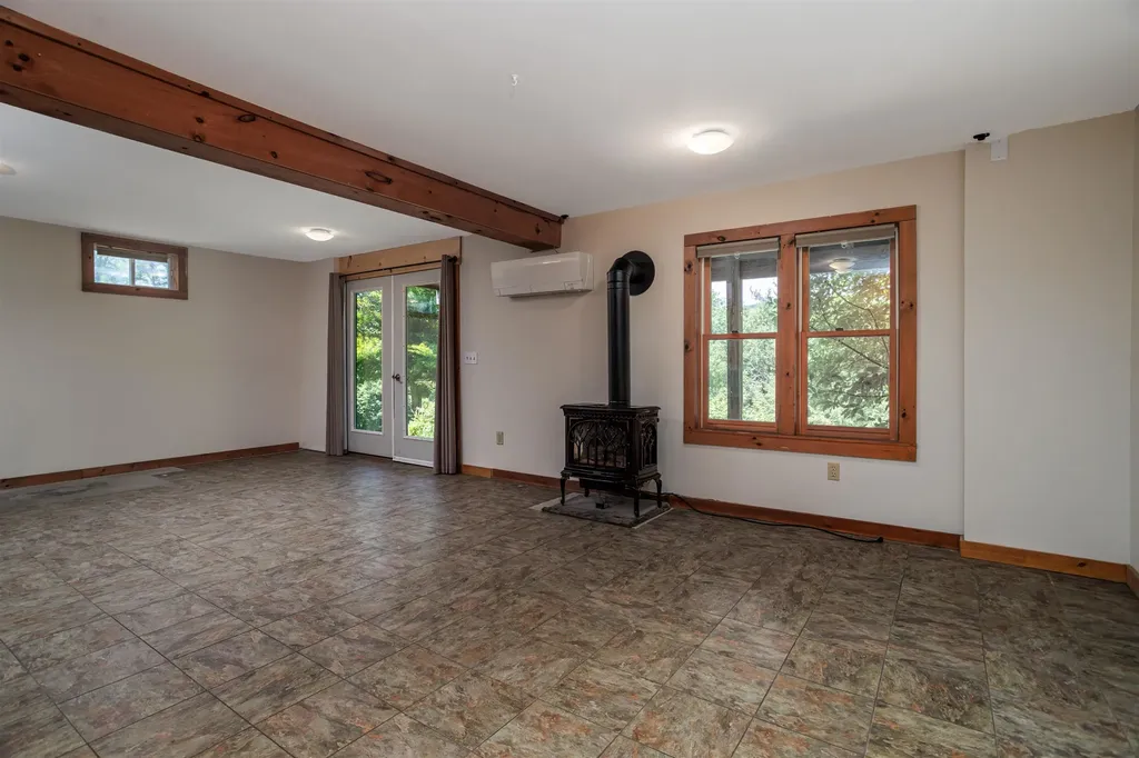 198 East Hill Road Wardsboro VT 05355