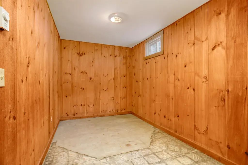 198 East Hill Road Wardsboro VT 05355